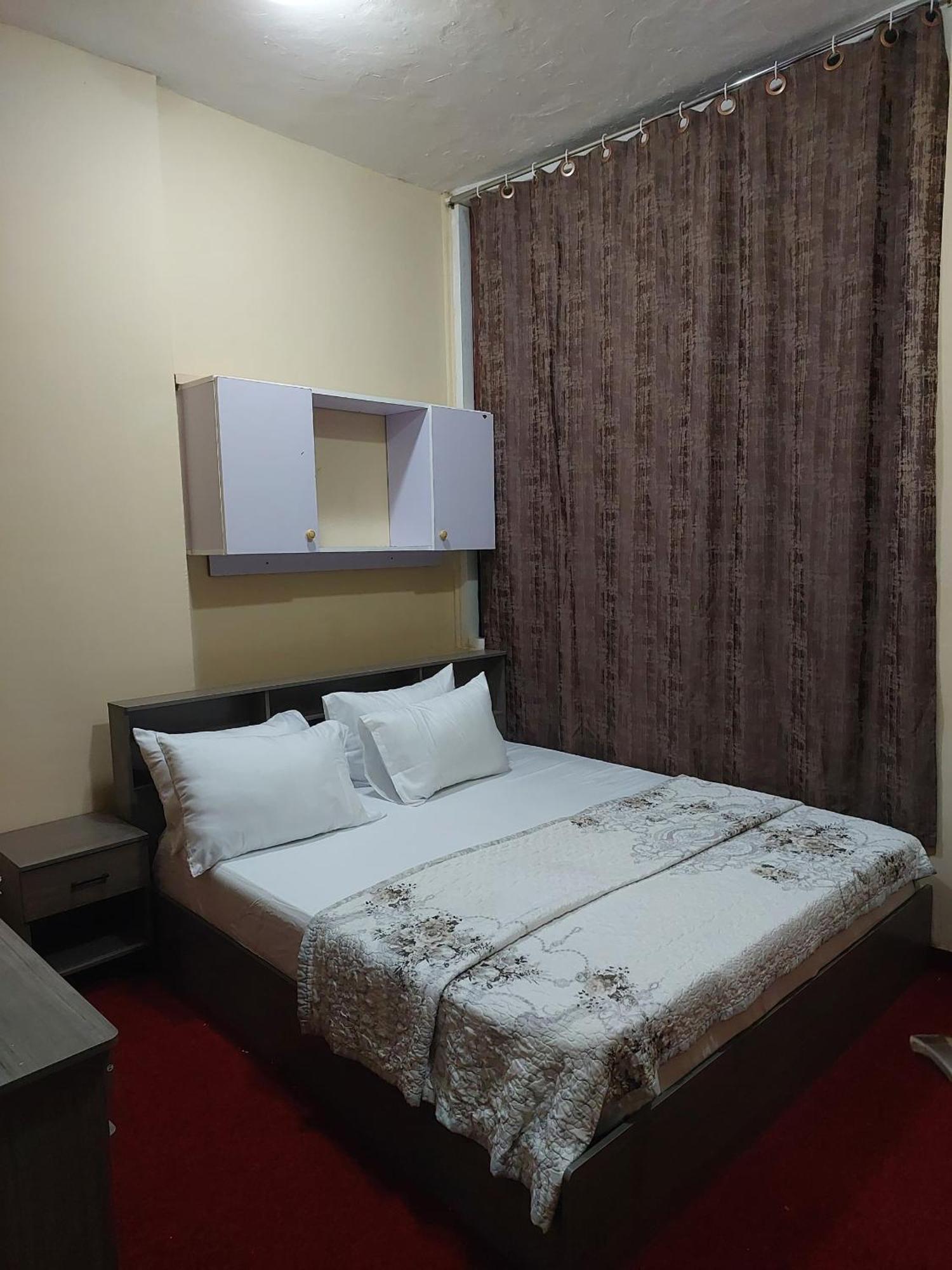 Benitah Capsule Hostel, Family And Partitions Apartment Dubai