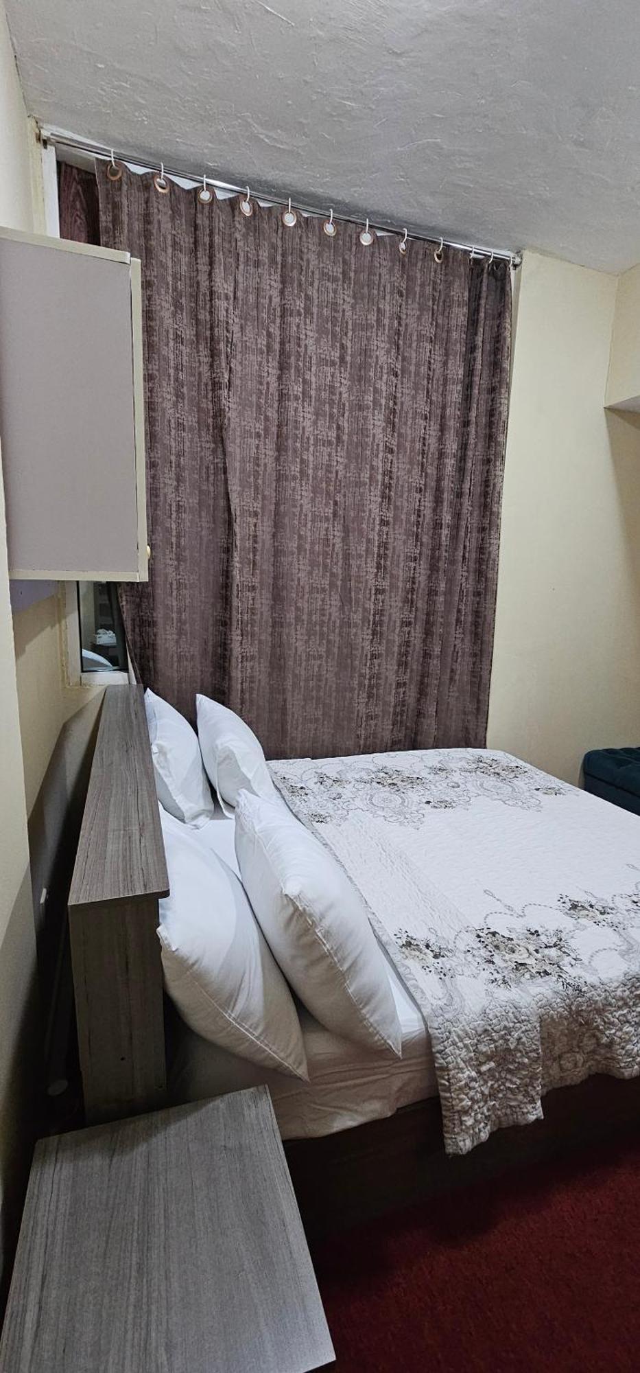 Benitah Capsule Hostel, Family And Partitions Apartment *